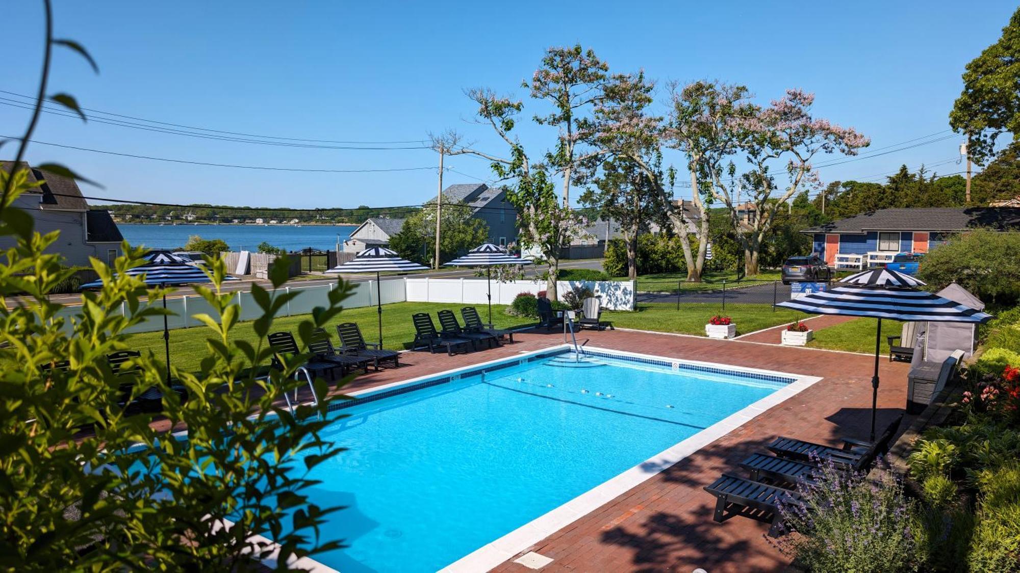 Ocean View Terrace Motel Hampton Bays Bagian luar foto